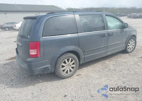 2008 Chrysler Town & Country Touring from USA, damaged, VIN 2A8HR54P48R844081